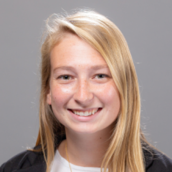 madie fleishman headshot