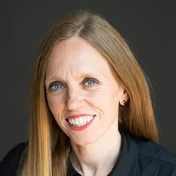 nikki hastings headshot